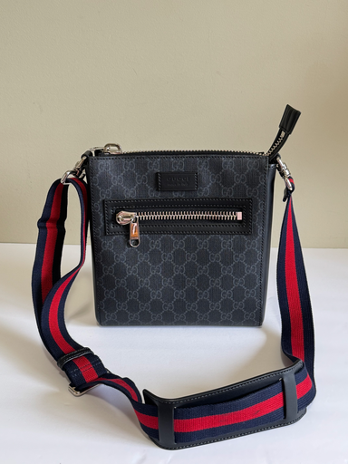 Ophidia Messenger Bag (Black)